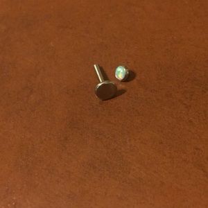 Anatometal white opal threaded end & post